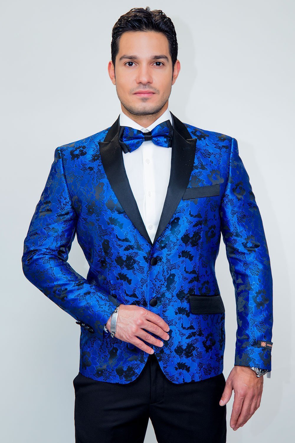 "Amsterdam" Tuxedo Jacket Peak-7